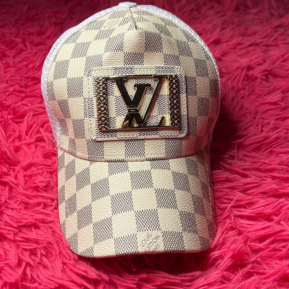 Louis Vuitton fitted cap